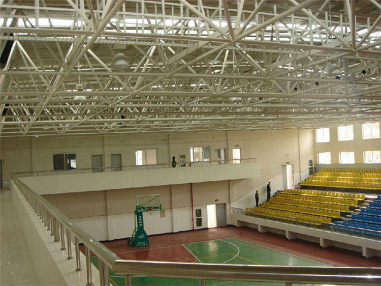 福建体育看台网架工程